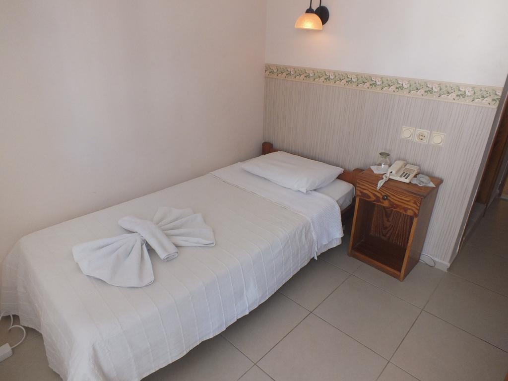 Hotel Dorukhan Kusadası Szoba fotó
