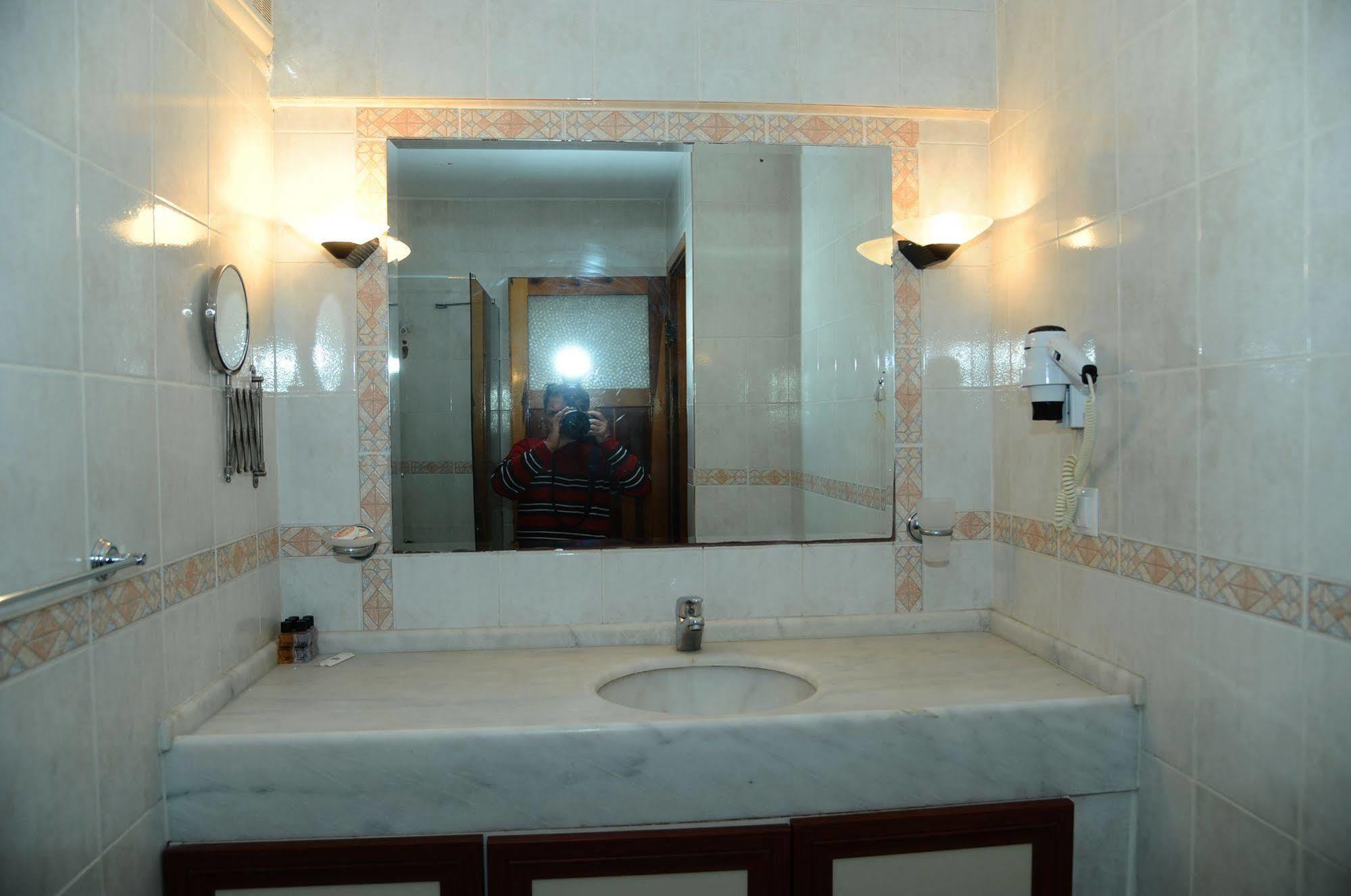 Hotel Dorukhan Kusadası Kültér fotó